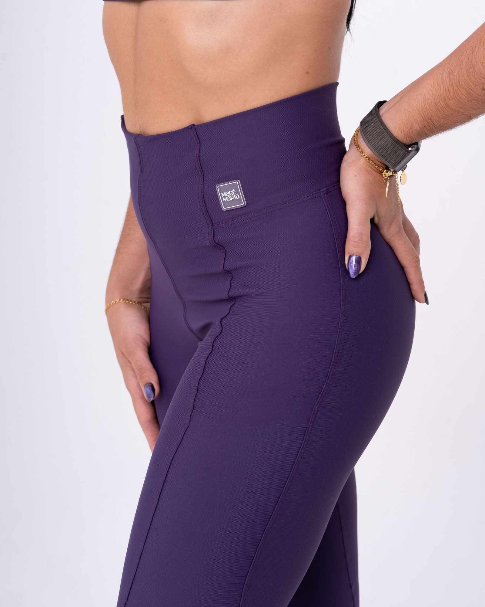 Calça Legging fitness Classic Violeta com compressão e sem empina bumbum