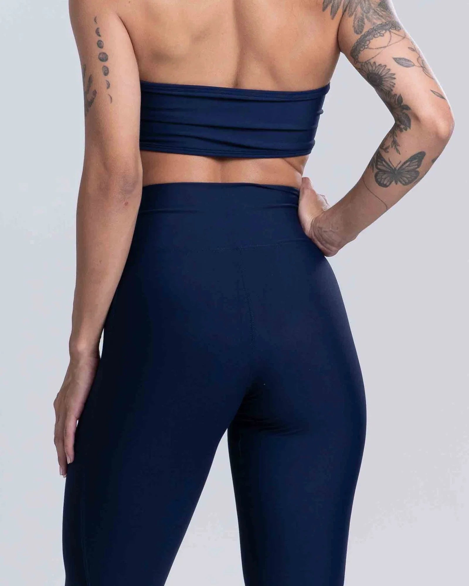 Calça Legging Classic Azul Dark compressão sem empina bumbum