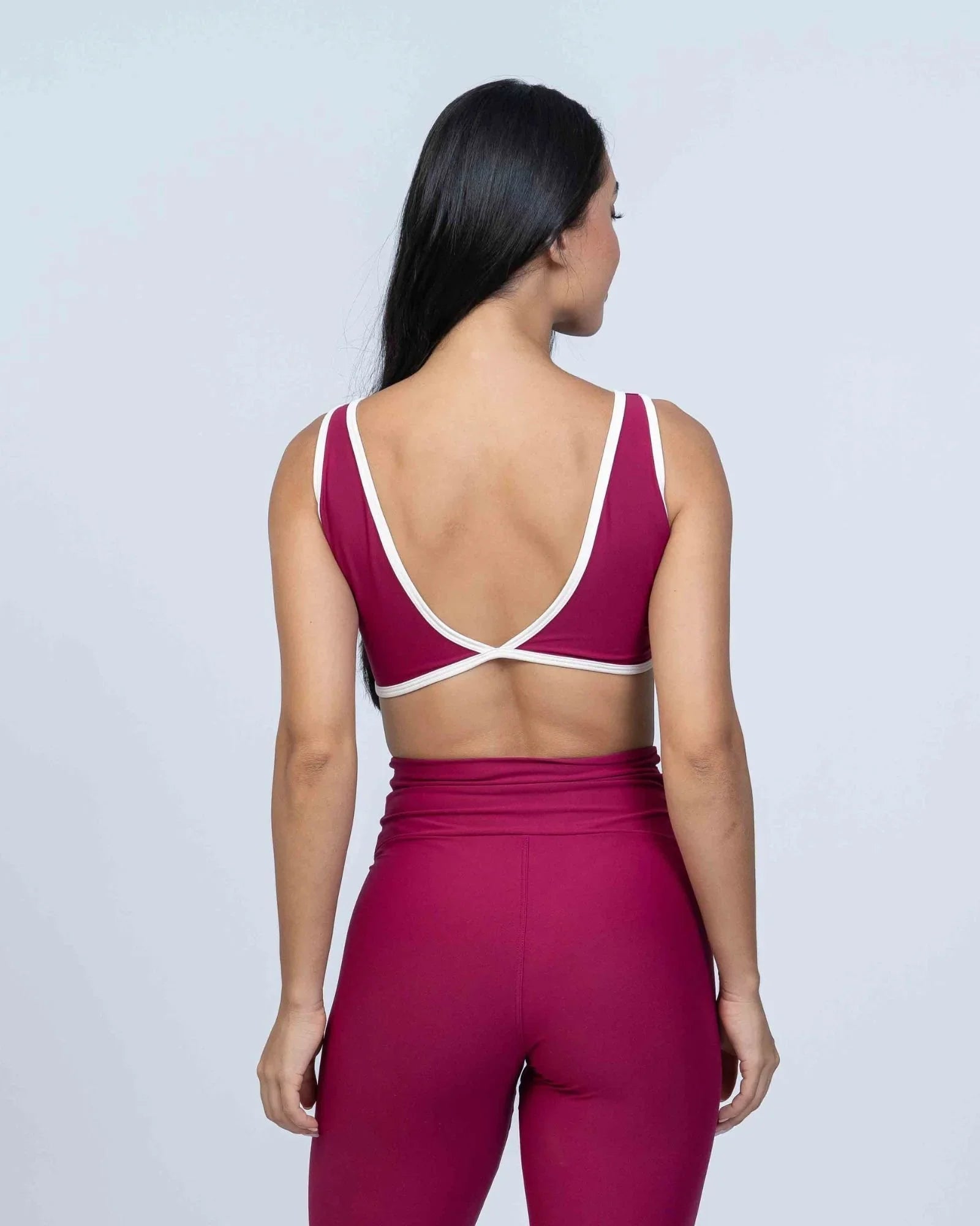 Top Basic Rouge com Viés Off White compressão