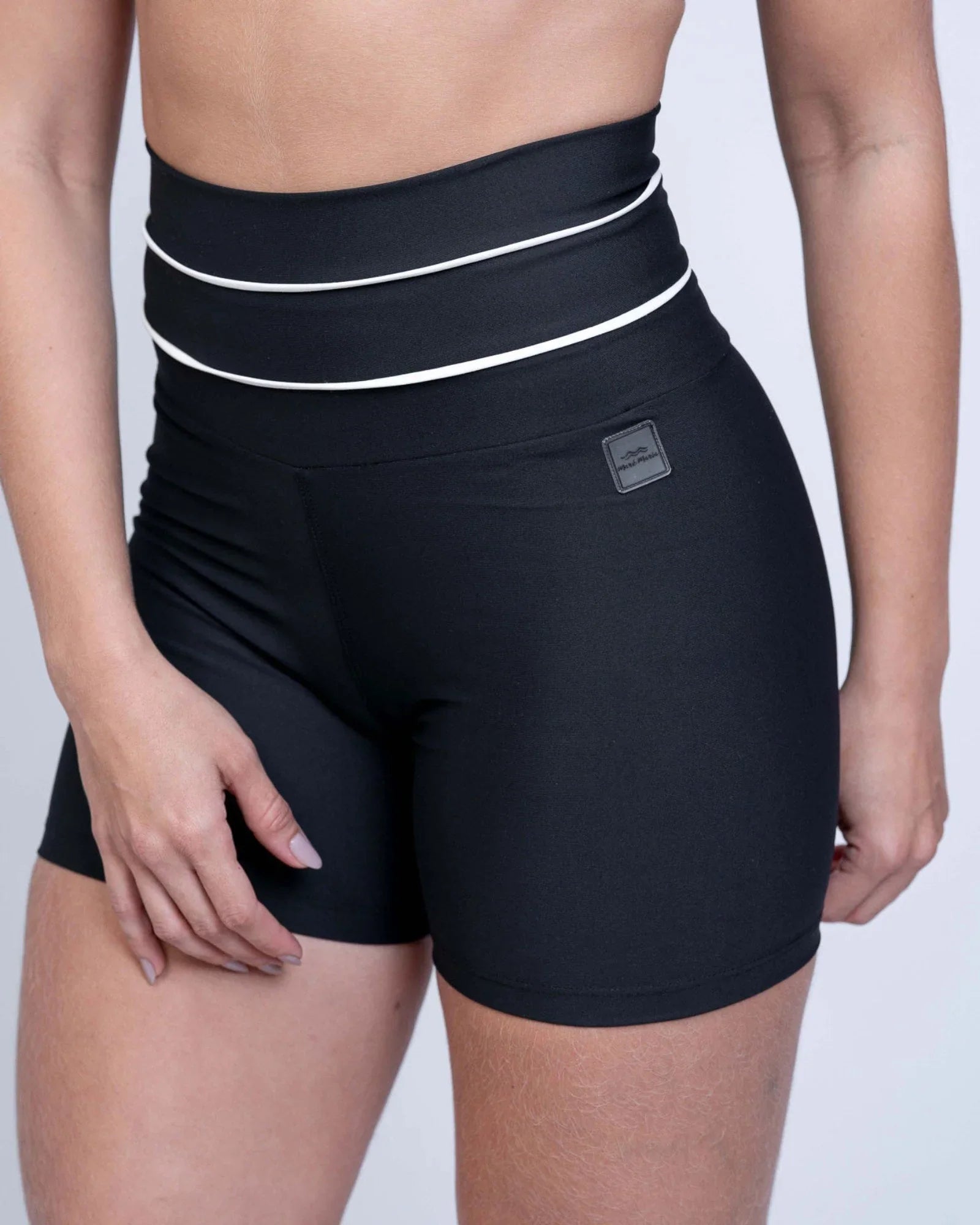 Short fitness Corrida Preto compressão e Vivo Off