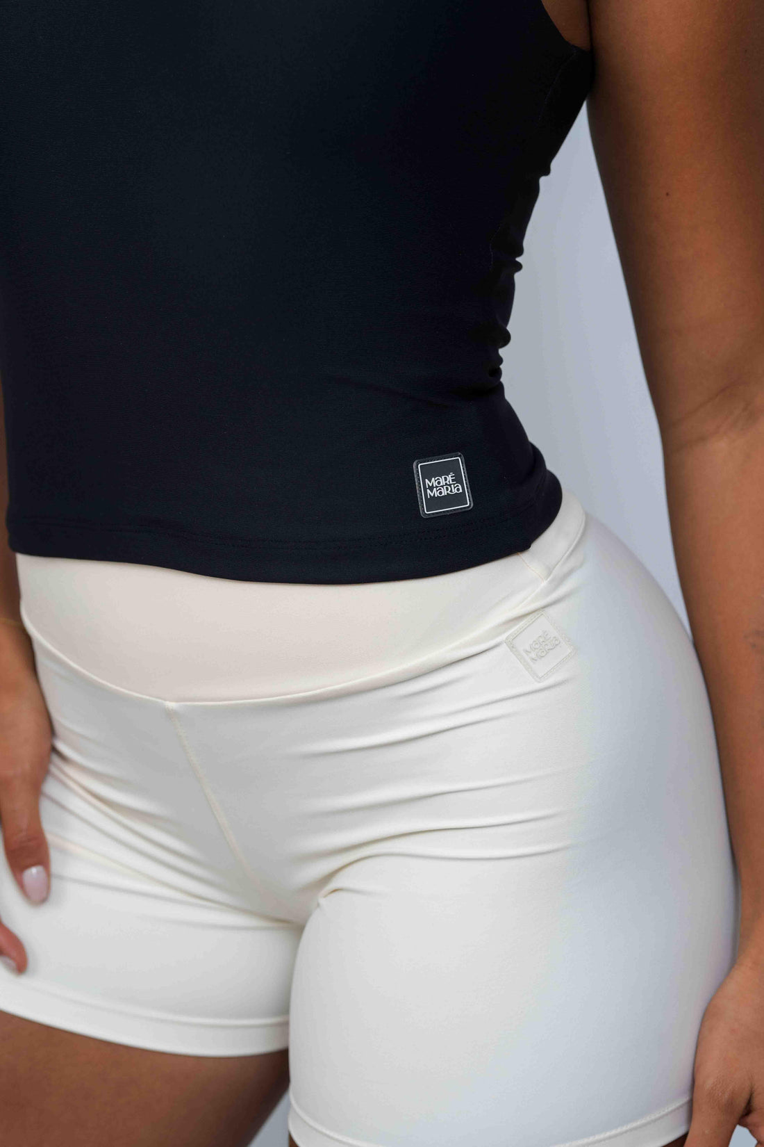 Blusa Fitness Casual Charlote Preta compressão