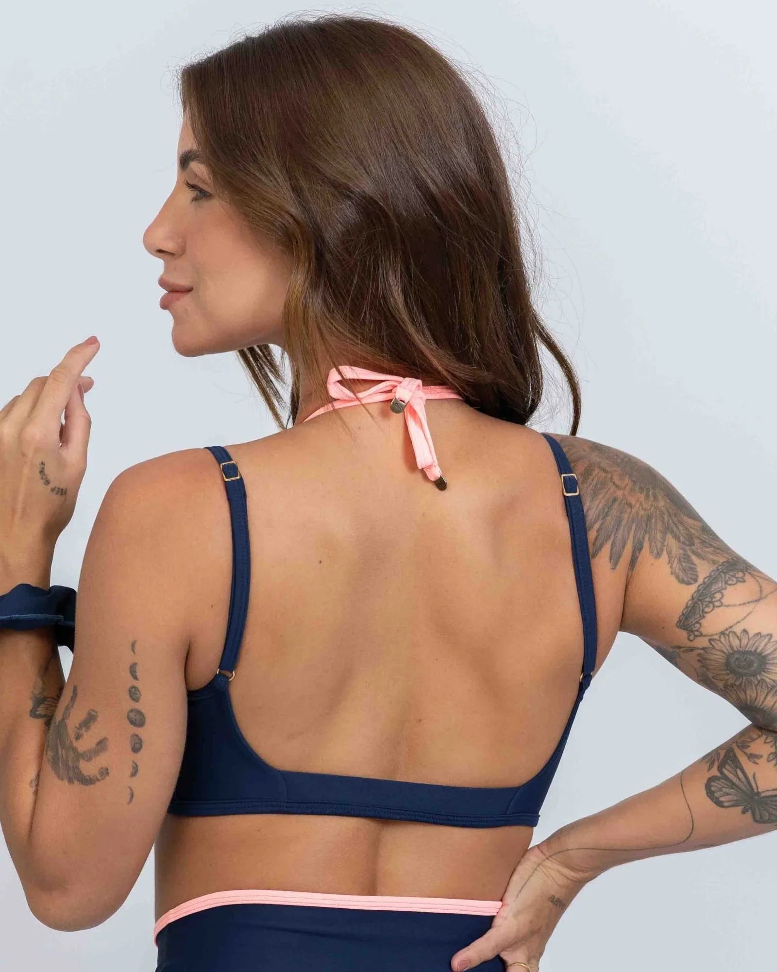 Top Fitness Fresh duo Sobreposição Azul Marinho com Coral