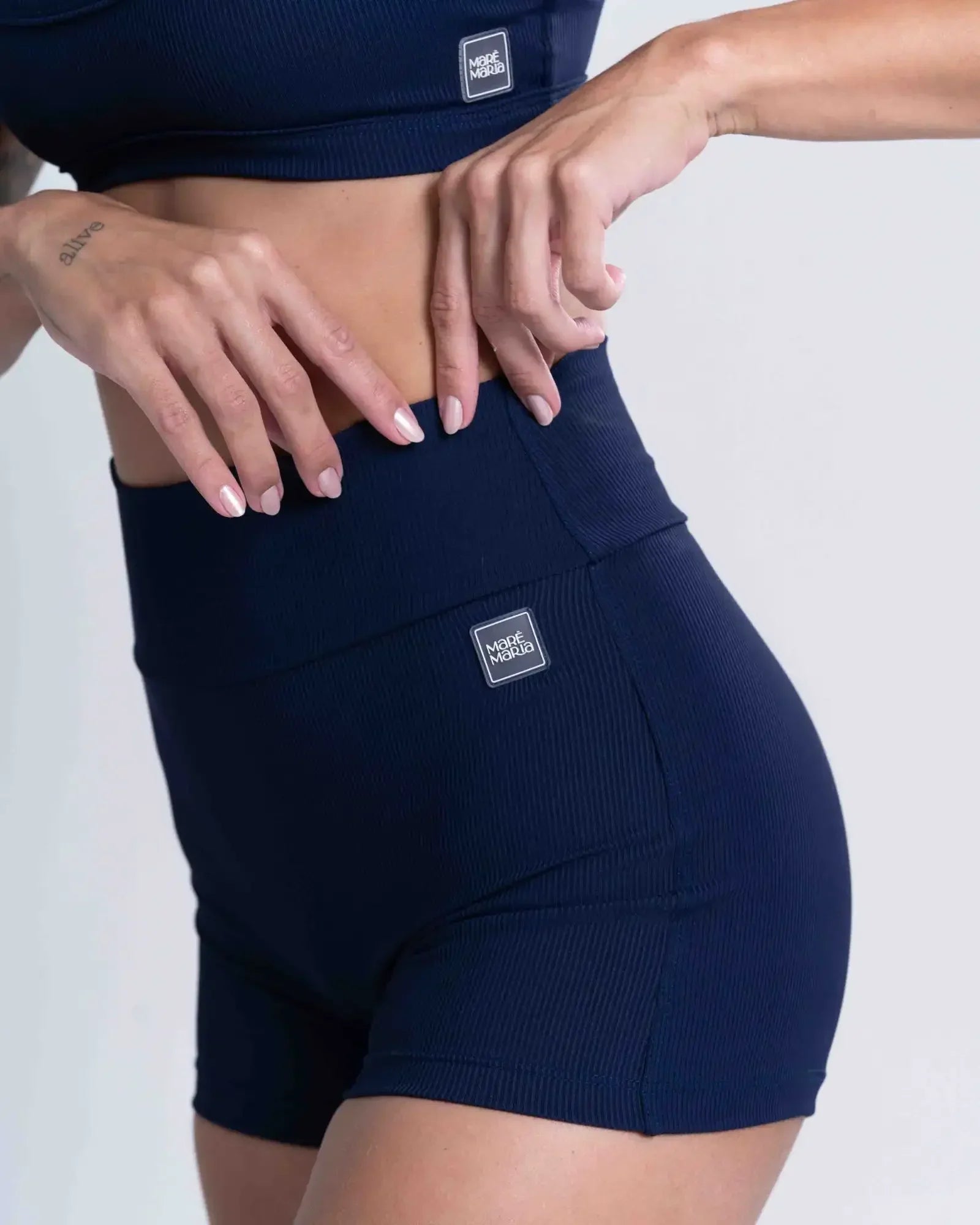 Short Fitness Confort Canelado sem costura frontal