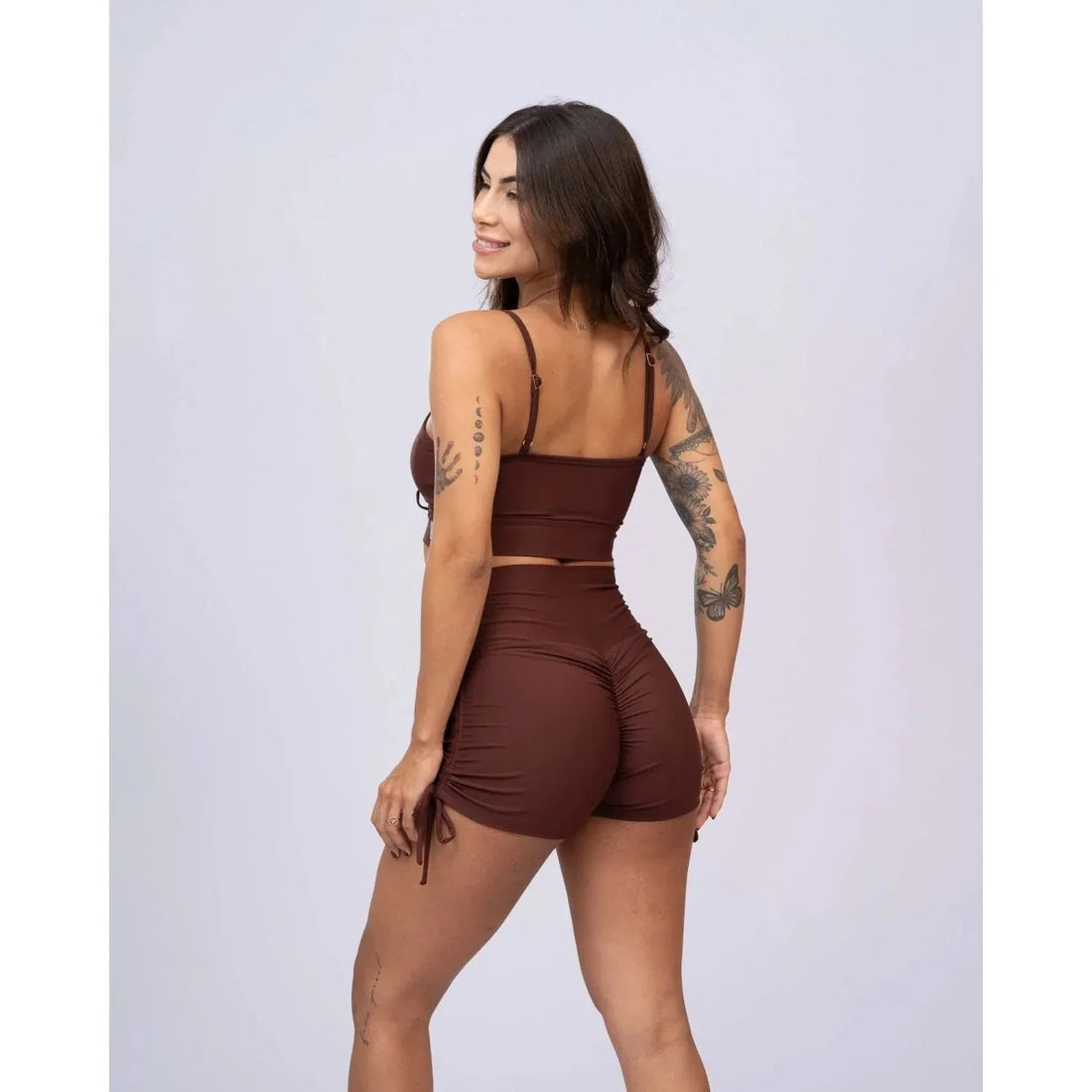 Short Fitness Smile Chocolate Dark empina bumbum