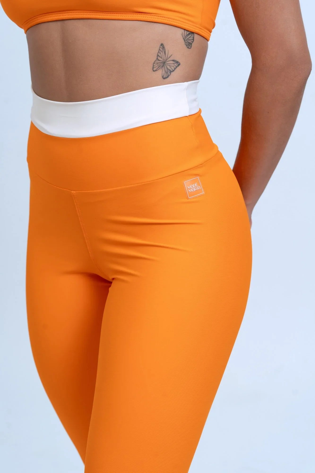 Calça legging fitness Duo Tangerina com Off White S/ Empina bumbum