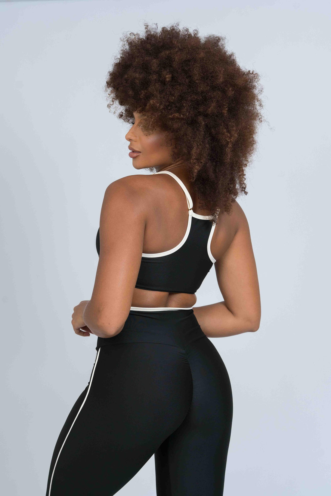 Top Ternura nadador Super Black com Off White