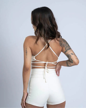 Short fitness Classic Off White com compressão e sem empina bumbum